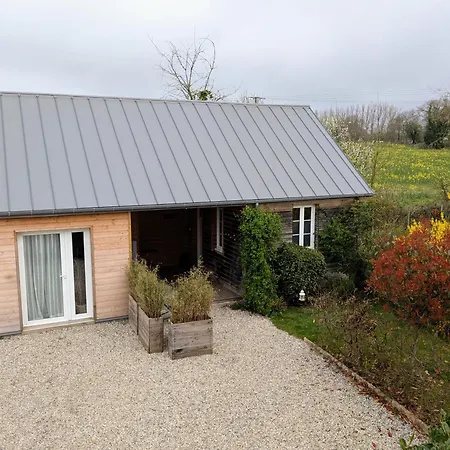 La Petite Enseigne - Chez Helene - En Baie Дом отдыха *