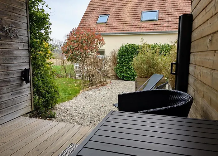 La Petite Enseigne - Chez Helene - En Baie