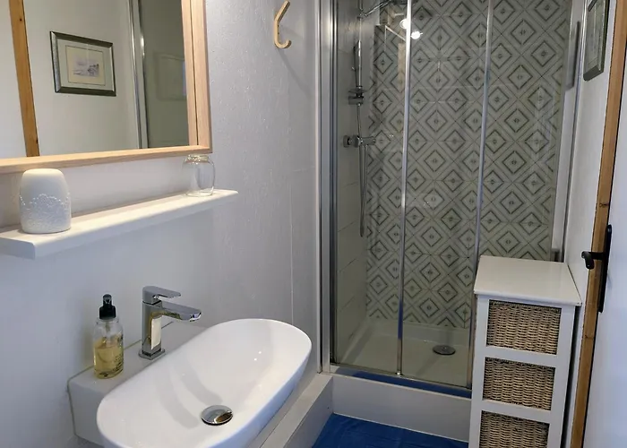 La Petite Enseigne - Chez Helene - En Baie Holiday home